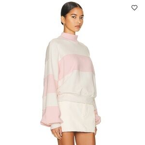 Helsa - Size M - Vintage Sweatshirt in Off White & Pink